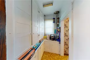 525 E 2nd St, Port Clinton, OH 43452 - Photo 11