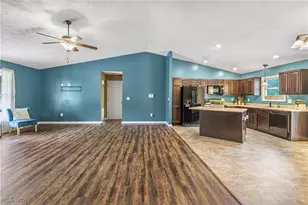 40900 Havenwood Dr, Belmont, OH 43718 - Photo 9