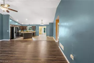 40900 Havenwood Dr, Belmont, OH 43718 - Photo 3