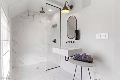 17919 Detroit Avenue, Oakwood, OH 44107 - Photo 21