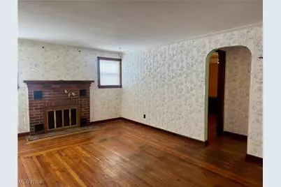 374 Niles Cortland Road SE, Warren, OH 44484 - Photo 9