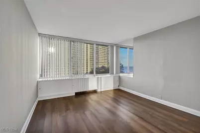 12700 Lake Avenue #801, Oakwood, OH 44107 - Photo 15