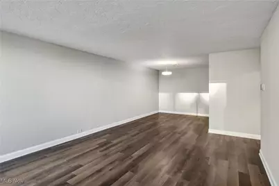 12700 Lake Avenue #801, Oakwood, OH 44107 - Photo 11