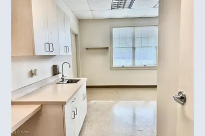 6020 Manchester Road, Akron, OH 44319 - Photo 31