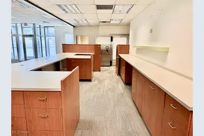 6020 Manchester Road, Akron, OH 44319 - Photo 27