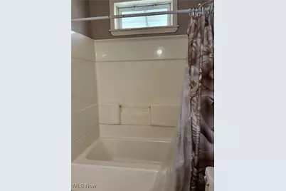 1243 Gomber Avenue, Cambridge, OH 43725 - Photo 9