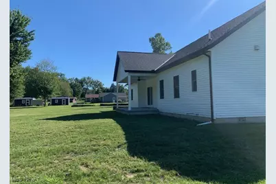 1775 Green Road, Madison, OH 44057 - Photo 9