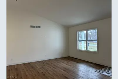 1775 Green Road, Madison, OH 44057 - Photo 15