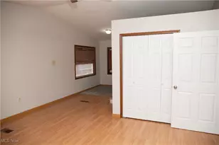 1038 E 21st St, Ashtabula, OH 44004 - Photo 13