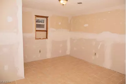 1038 E 21st Street, Ashtabula, OH 44004 - Photo 25