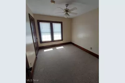 313 Main Street, Wintersville, OH 43953 - Photo 13