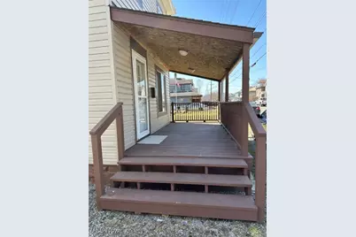 2046 Ohio Avenue, East Liverpool, OH 43920 - Photo 3