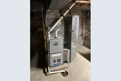 2046 Ohio Avenue, East Liverpool, OH 43920 - Photo 27