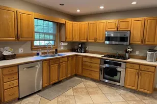 3425 Hummingbird Hill Dr, Poland, OH 44514 - Photo 7