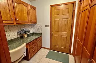 100 Pinecrest Dr, St Clairsville, OH 43950 - Photo 13