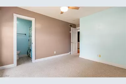 3168 Maple Creek Drive, Zanesville, OH 43701 - Photo 27