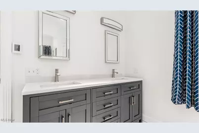 3168 Maple Creek Drive, Zanesville, OH 43701 - Photo 33