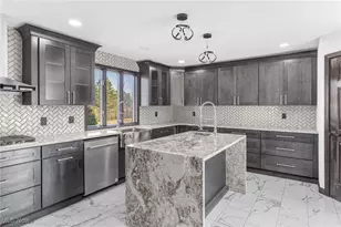 3189 Chardonnay Ln, Poland, OH 44514 - Photo 5