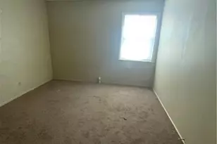 513 E 6th St, East Liverpool, OH 43920 - Photo 5