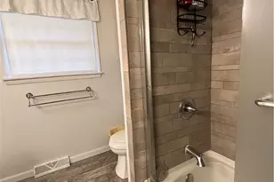 352 N Rhodes Ave, Niles, OH 44446 - Photo 15