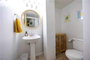 1133 W 9th St, Loveland, OH 44113 - Photo 19