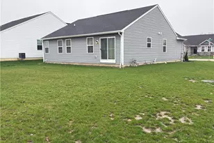 173 Eagle Cir, Amherst, OH 44001 - Photo 9