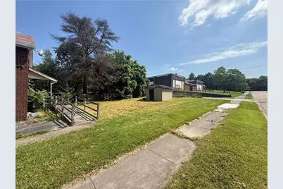 405 Drake Avenue, Youngstown, OH 44505 - Photo 5