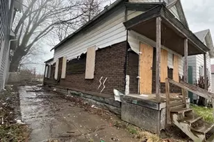 5827 Portage Ave, Loveland, OH 44127 - Photo 13