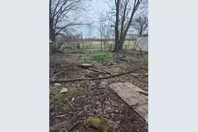 5827 Portage Avenue, Loveland, OH 44127 - Photo 3