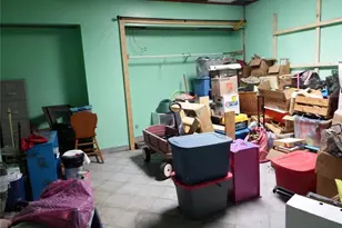 39 E Main St, Crooksville, OH 43731 - Photo 17