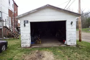 39 E Main St, Crooksville, OH 43731 - Photo 31