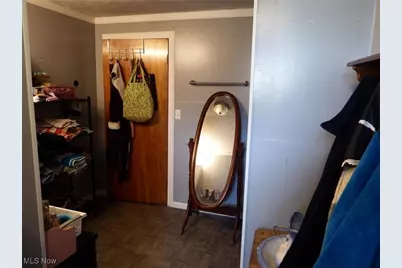 39 E Main Street, Crooksville, OH 43731 - Photo 15