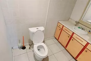 1694 E 90th St, Loveland, OH 44106 - Photo 5