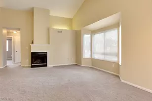 362 Village Pointe Dr, Akron, OH 44313 - Photo 7