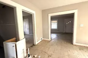 1276 E 133rd St, East Cleveland, OH 44112 - Photo 5