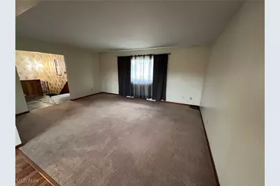 260 Scenery Drive, Weirton, WV 26062 - Photo 3