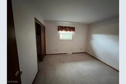 260 Scenery Drive, Weirton, WV 26062 - Photo 15