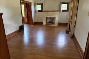 1051 Brown St, Akron, OH 44301 - Photo 9