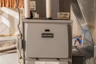 1051 Brown St, Akron, OH 44301 - Photo 31