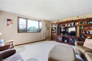 38894 Mattix Rd, Lisbon, OH 44432 - Photo 9