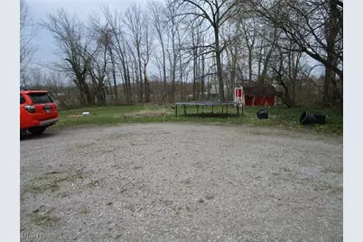 559 549 E Main Street, Geneva, OH 44041 - Photo 19