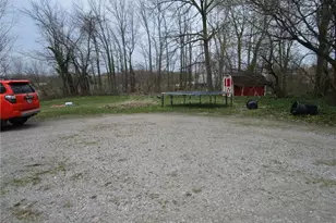 559 549 E Main St, Geneva, OH 44041 - Photo 19