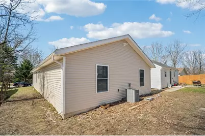 498 Fairlawn Avenue, Painesville, OH 44077 - Photo 33