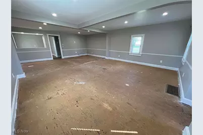 7431 Middlebranch Avenue NE, Canton, OH 44721 - Photo 11