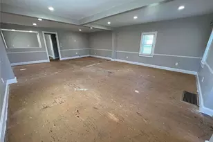 7431 Middlebranch Ave NE, Canton, OH 44721 - Photo 11