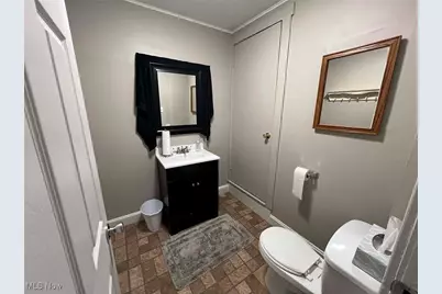 7431 Middlebranch Avenue NE, Canton, OH 44721 - Photo 19