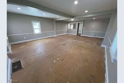 7431 Middlebranch Avenue NE, Canton, OH 44721 - Photo 13