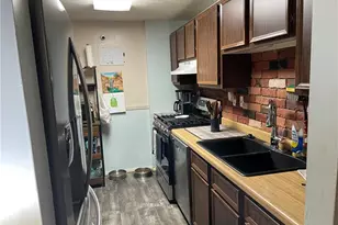 1239 Woodledge Dr, Mineral Ridge, OH 44440 - Photo 5