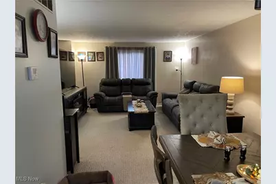 1239 Woodledge Drive, Mineral Ridge, OH 44440 - Photo 3