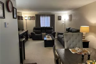 1239 Woodledge Dr, Mineral Ridge, OH 44440 - Photo 3